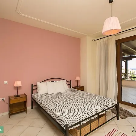 Hidden Gems #feelslikehome Villa Afytos