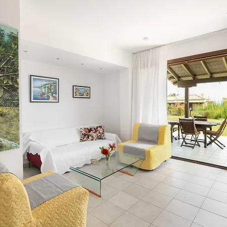 Hidden Gems #feelslikehome Villa Afytos